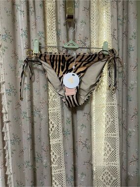 PQ Swim Cleo Zebra Tie Side Bikini Bottoms NWT Large